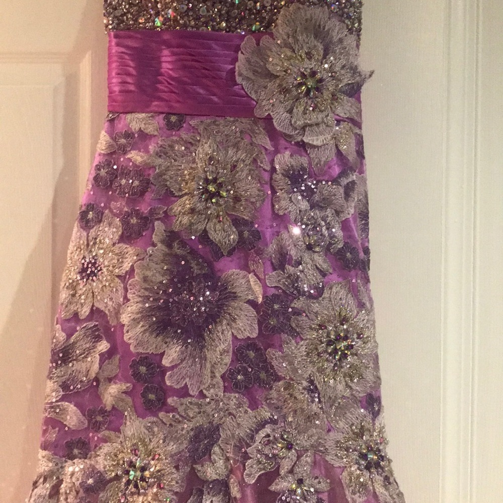 Elegant Strapless Purple Floral Dress - Picture 5 of 6